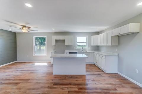 2357 Moorefield Rd, Springfield, OH 45502 photo 10
