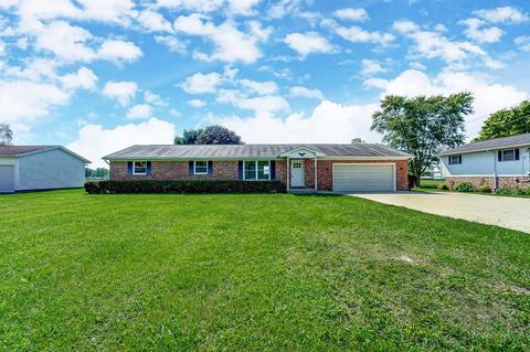 2357 Moorefield Rd, Springfield, OH 45502 photo 2