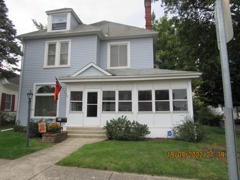 163 W Union St, Circleville, OH 43113 photo 3