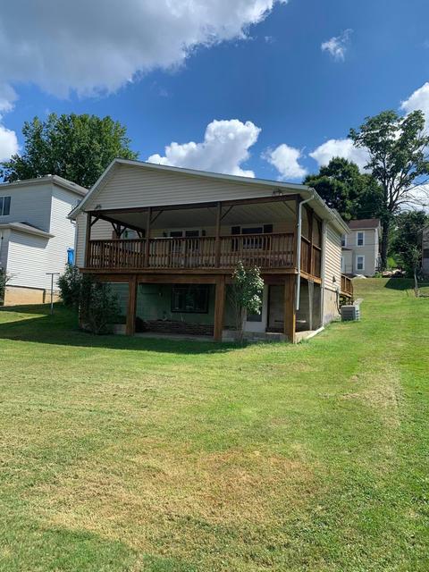 165 Corning Ave, Corning, OH 43730 photo 3