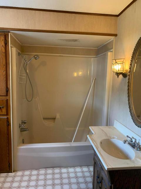 165 Corning Ave, Corning, OH 43730 photo 19