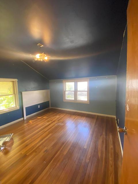 141 Pleasant St, Circleville, OH 43113 photo 9