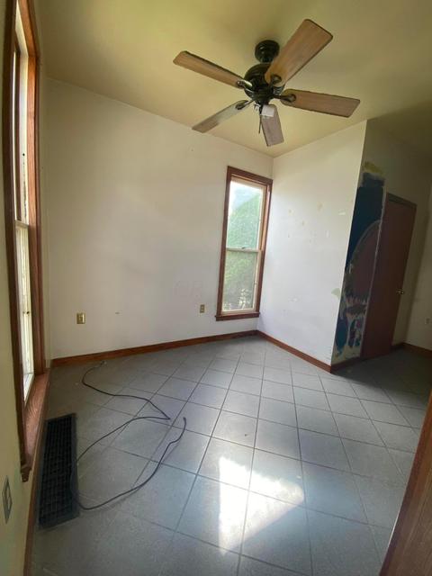 141 Pleasant St, Circleville, OH 43113 photo 12