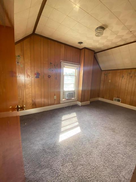 141 Pleasant St, Circleville, OH 43113 photo 7