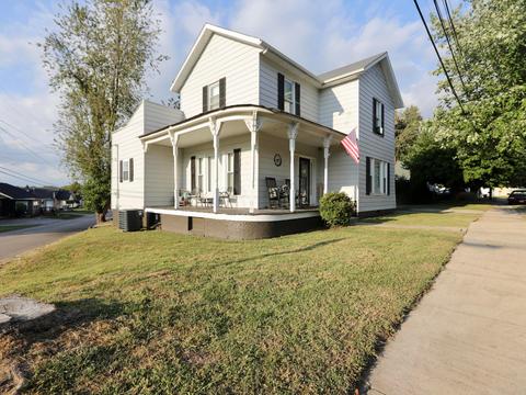 803 E Main St, Oak Hill, OH 45656 photo 2
