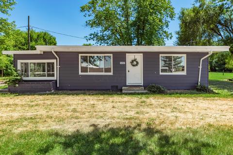 1097 Mill Rd, Circleville, OH 43113 photo 2
