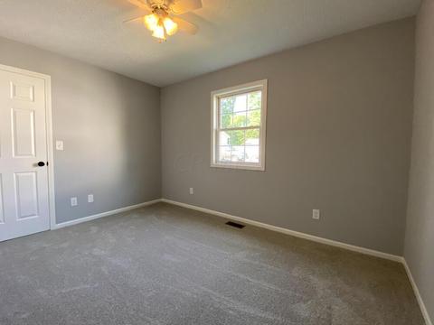 445 Watt St, Circleville, OH 43113 photo 7
