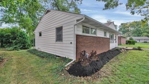 324 Pingree Dr, Worthington, OH 43085 photo 3