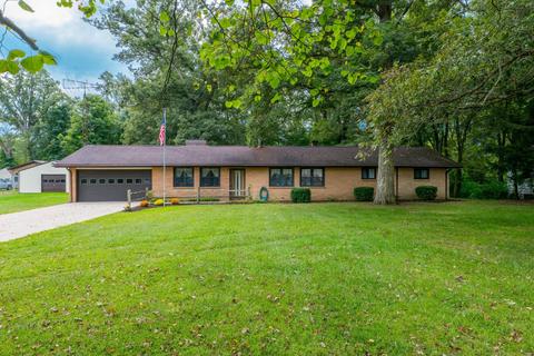 3215 E Pitchin Rd, Springfield, OH 45502 photo 1