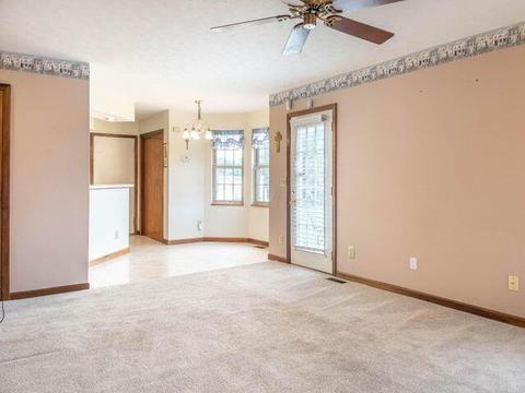1394 Willow Chase Dr, Springfield, OH 45503 photo 22