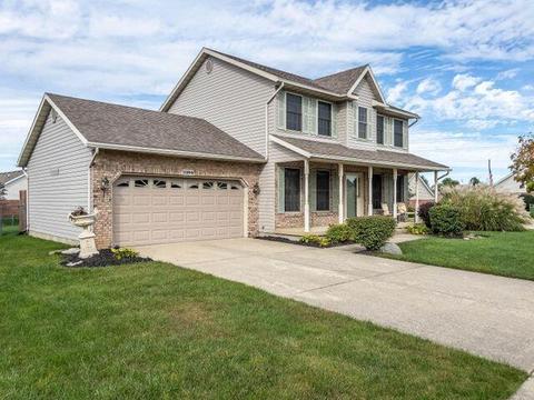 1394 Willow Chase Dr, Springfield, OH 45503 photo 2