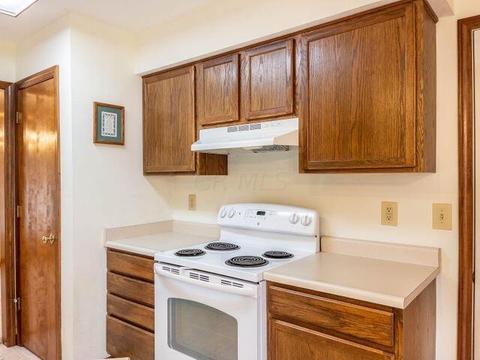 1394 Willow Chase Dr, Springfield, OH 45503 photo 30