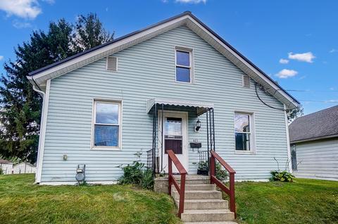621 E Mound St, Circleville, OH 43113 photo 2