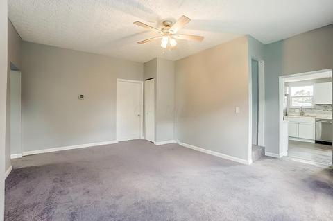621 E Mound St, Circleville, OH 43113 photo 6