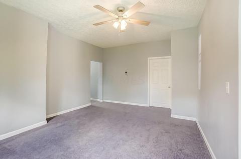 621 E Mound St, Circleville, OH 43113 photo 7
