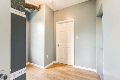 621 E Mound St, Circleville, OH 43113 photo 16
