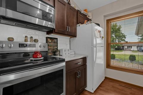 649 E Crest Dr, Heath, OH 43056 photo 4