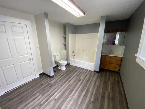 618 E Chestnut St, Lancaster, OH 43130 photo 11