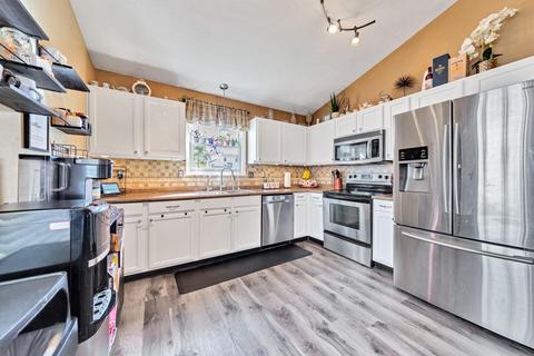 1886 Wind River Dr, Lancaster, OH 43130 photo 13