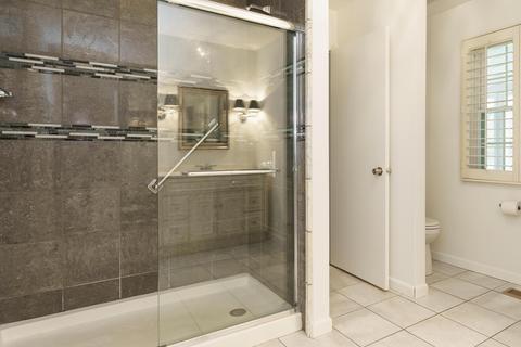 236 Danhurst Rd, Columbus, OH 43228 photo 5