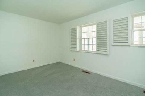 236 Danhurst Rd, Columbus, OH 43228 photo 19