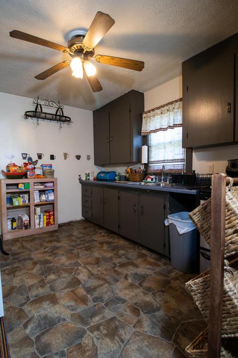 301 E Huntwork St, Baltimore, OH 43105 photo 2