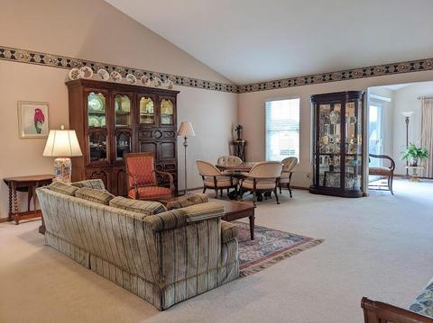 1771 Pinehurst Dr, Springfield, OH 45502 photo 5