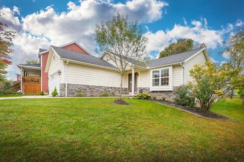 459 Ridgeland Dr, Howard, OH 43028 photo 2