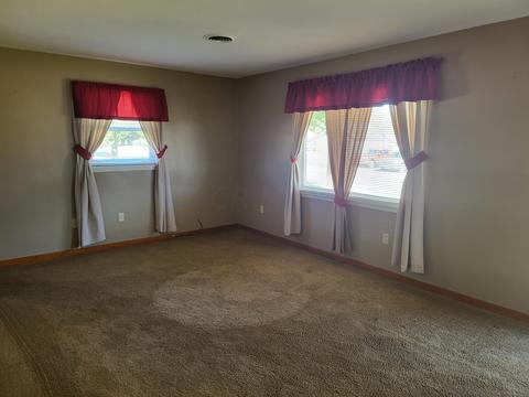 155 Nicholas Dr, Circleville, OH 43113 photo 5