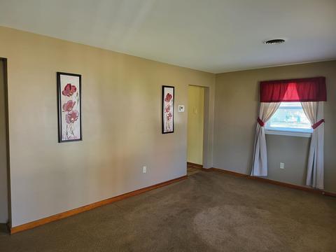 155 Nicholas Dr, Circleville, OH 43113 photo 4