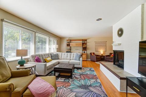 2811 Halstead Rd, Columbus, OH 43221 photo 8