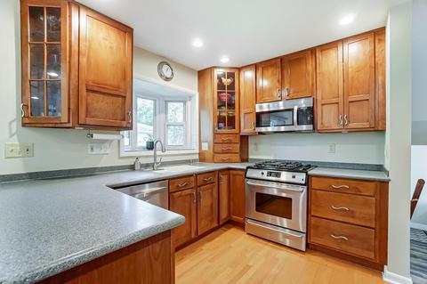 2811 Halstead Rd, Columbus, OH 43221 photo 19