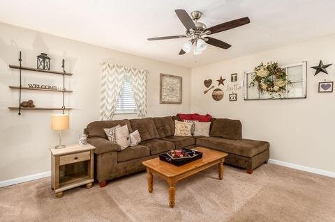2466 E Howard Rd, Obetz, OH 43207 photo 8