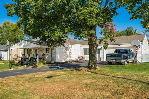2466 E Howard Rd, Obetz, OH 43207 photo 2