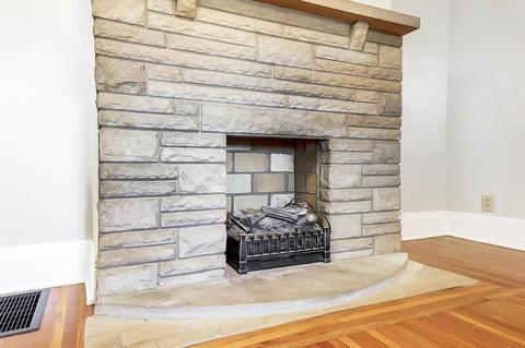 155 E Jenkins Ave, Columbus, OH 43207 photo 7