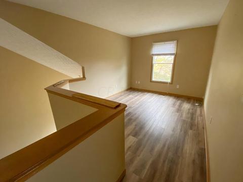 287 Iris Trail Dr, Galloway, OH 43119 photo 15