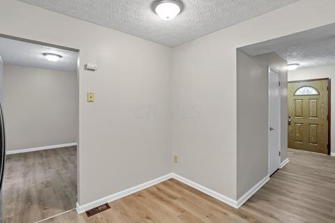 8652 Broadacre Dr, Powell, OH 43065 photo 21