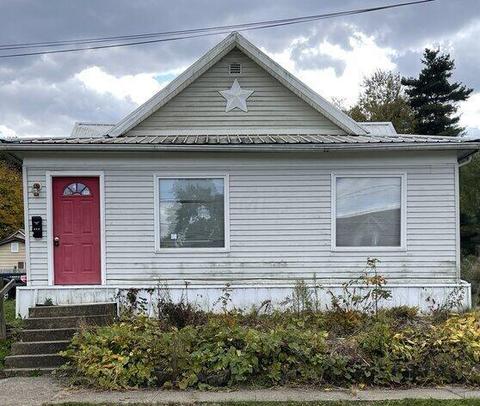 916 Grant Ave, Cambridge, OH 43725