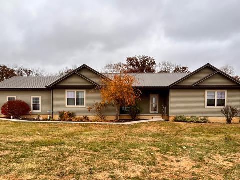 11268 Dingess Rd, Circleville, OH 43113 photo 2