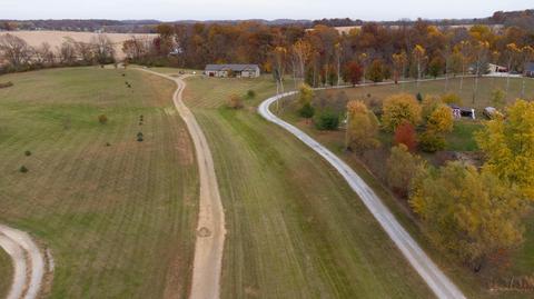 11268 Dingess Rd, Circleville, OH 43113 photo 9
