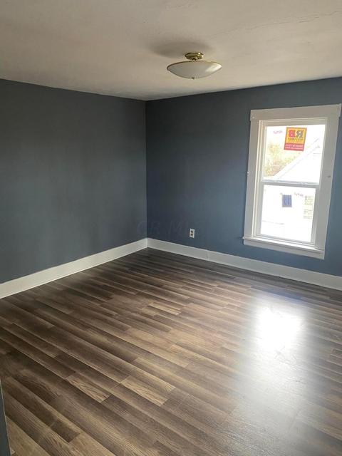 813 Clinton St, Circleville, OH 43113 photo 3