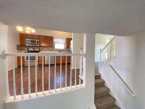 747 Bledsoe Dr, Galloway, OH 43119 photo 7