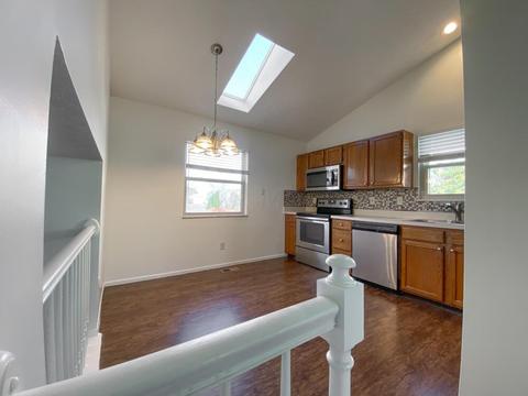 747 Bledsoe Dr, Galloway, OH 43119 photo 8