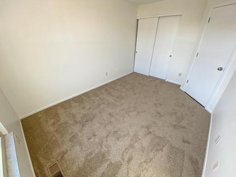 747 Bledsoe Dr, Galloway, OH 43119 photo 16
