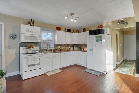 380 Cedar Heights Rd, Circleville, OH 43113 photo 11