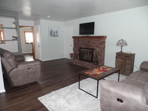 85 Fieldpoint Rd, Heath, OH 43056 photo 3