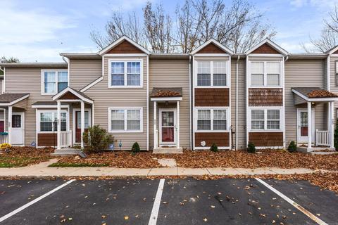 925 Noddymill Ln E #35C, Worthington, OH 43085