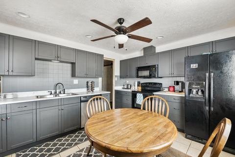 156 Pontious Ln, Circleville, OH 43113 photo 8