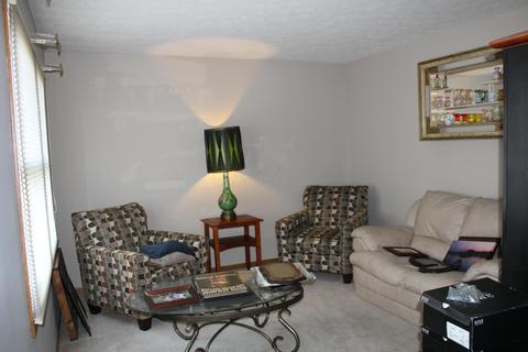 2500 S Limestone St, Springfield, OH 45505 photo 2