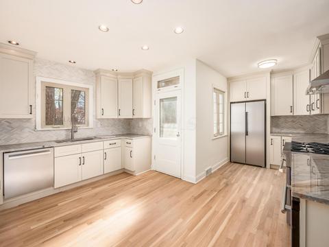 2529 E Broad St, Bexley, OH 43209 photo 10